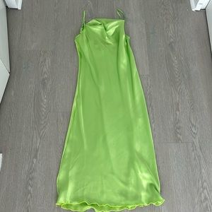 Bebé brand satin long green dress. Size S